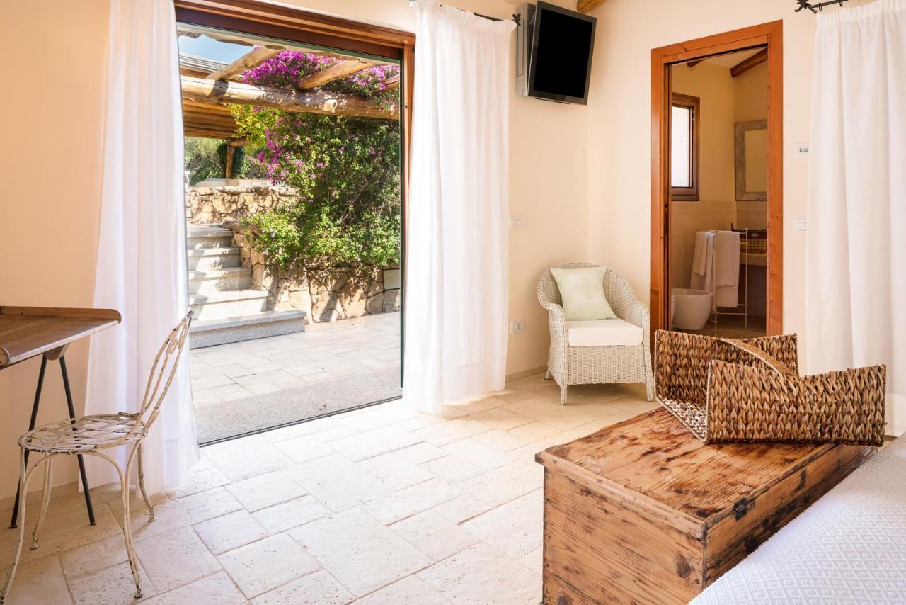 Bed and Breakfast Albero Capovolto Golfo Aranci Zewnętrze zdjęcie